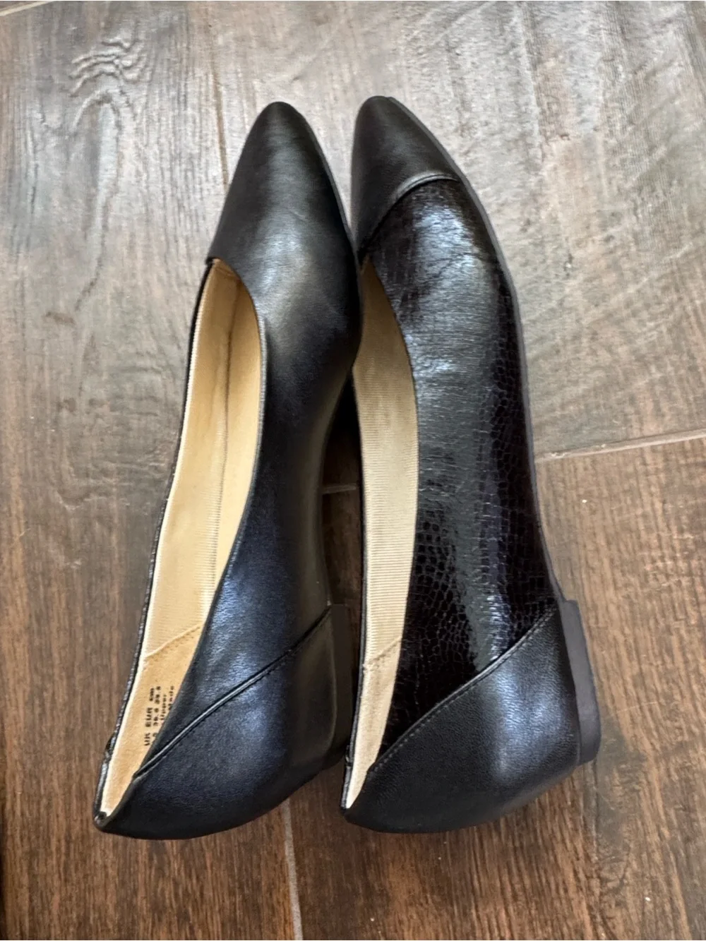 Lifestride Soft System Pointed Toe Ballet Flat Slip On Faux Leather Shoes -sz 8